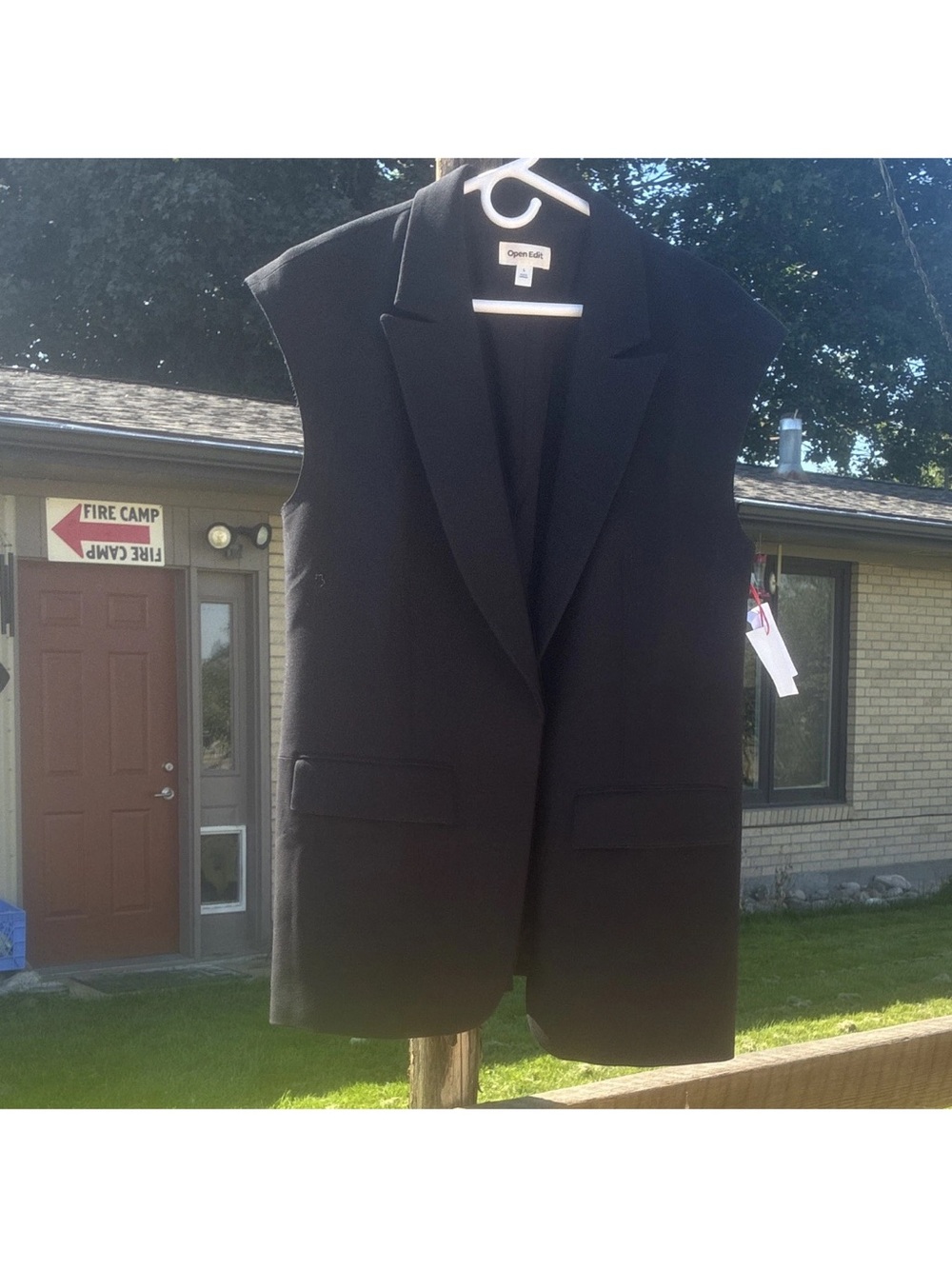 Nordstrom Black Sleeveless Blazer Vest with Notch Lapel
